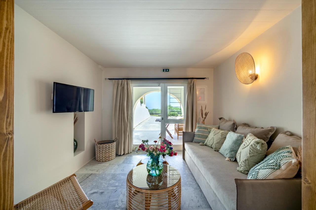 Grand Bleu Anastazia Apartment Porto Heli Exterior photo
